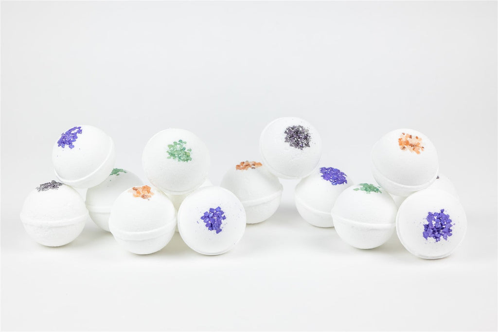 Natural Bath Bomb Gift Box – 14 Handmade Bath Bombs for a Spa Day